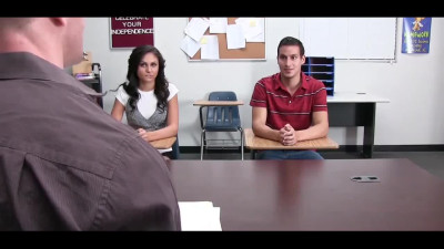 Ariana Marie's sucky fucky in detention classroom
