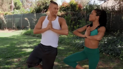 Namaste! Ebony twat fucks with yoga instructor and eats Cum Outdoor