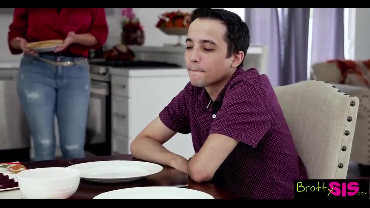 Watch Beautiful blonde stepsis celebrates Thanksgiving with quick dicking Full. Duration: 12:03 | ePornBabe.