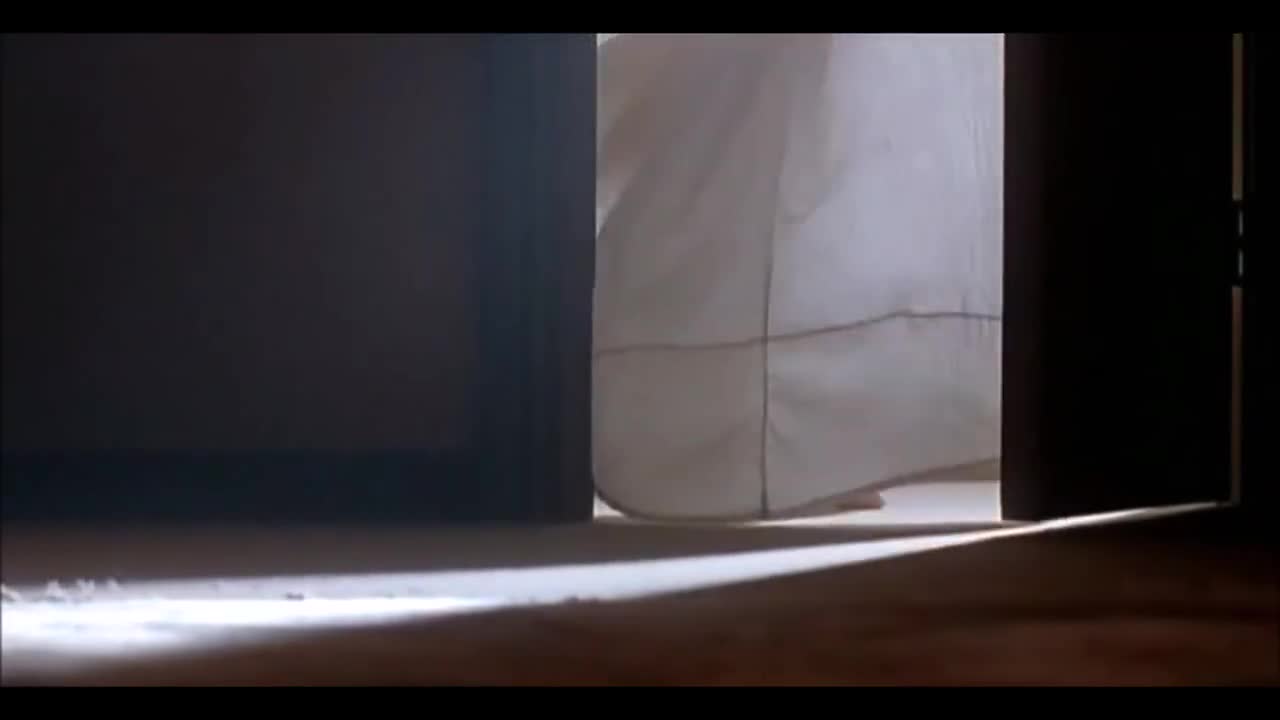 Watch Embrace of the Vampire with Charming Alyssa Milano Full. Duration: 09:53 | ePornBabe.