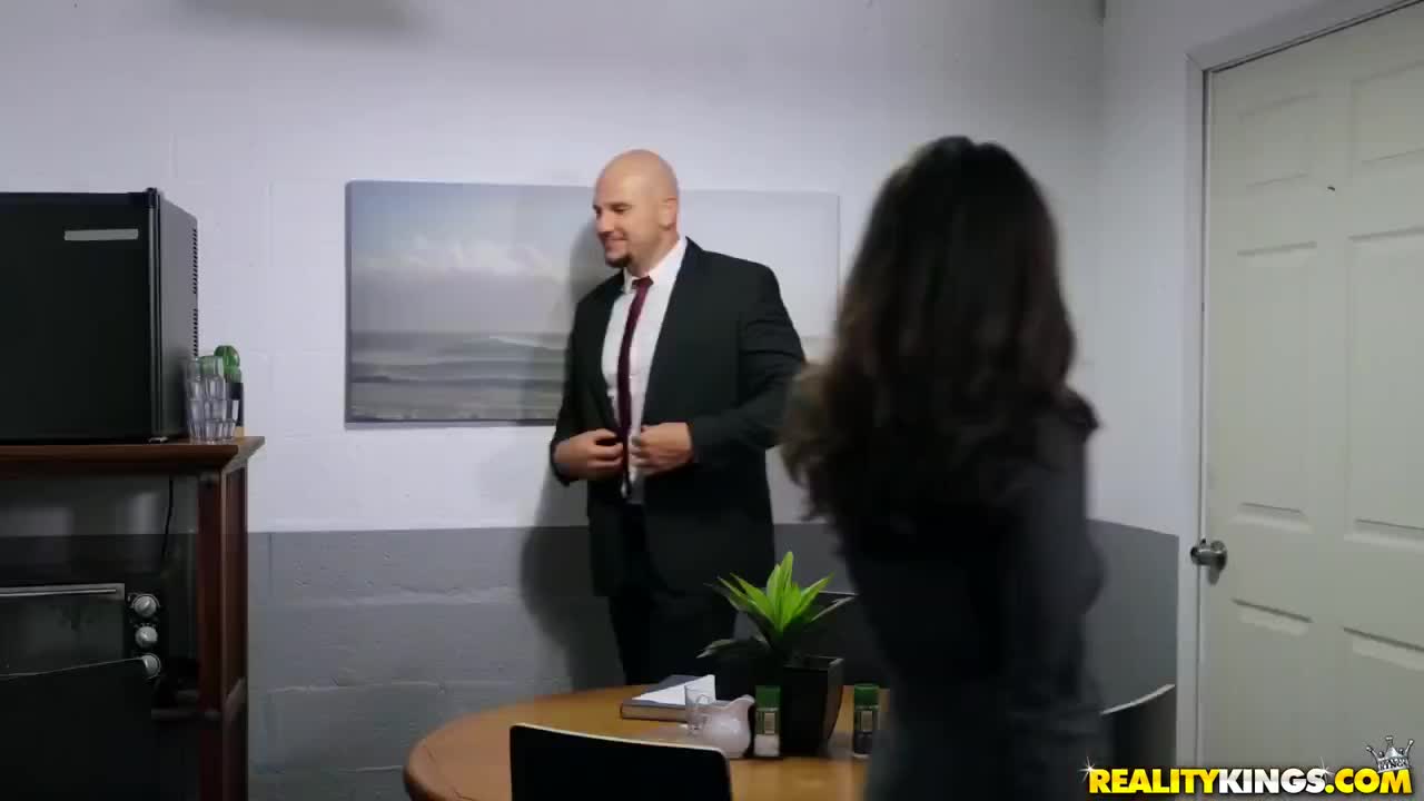 Watch Extreme standing fuck till facial in the office Full. Duration: 07:57 | ePornBabe.