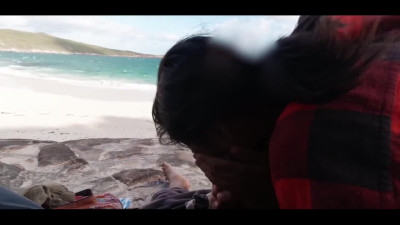 Brazilian couple perform handjob routine by the sea - risky public sex