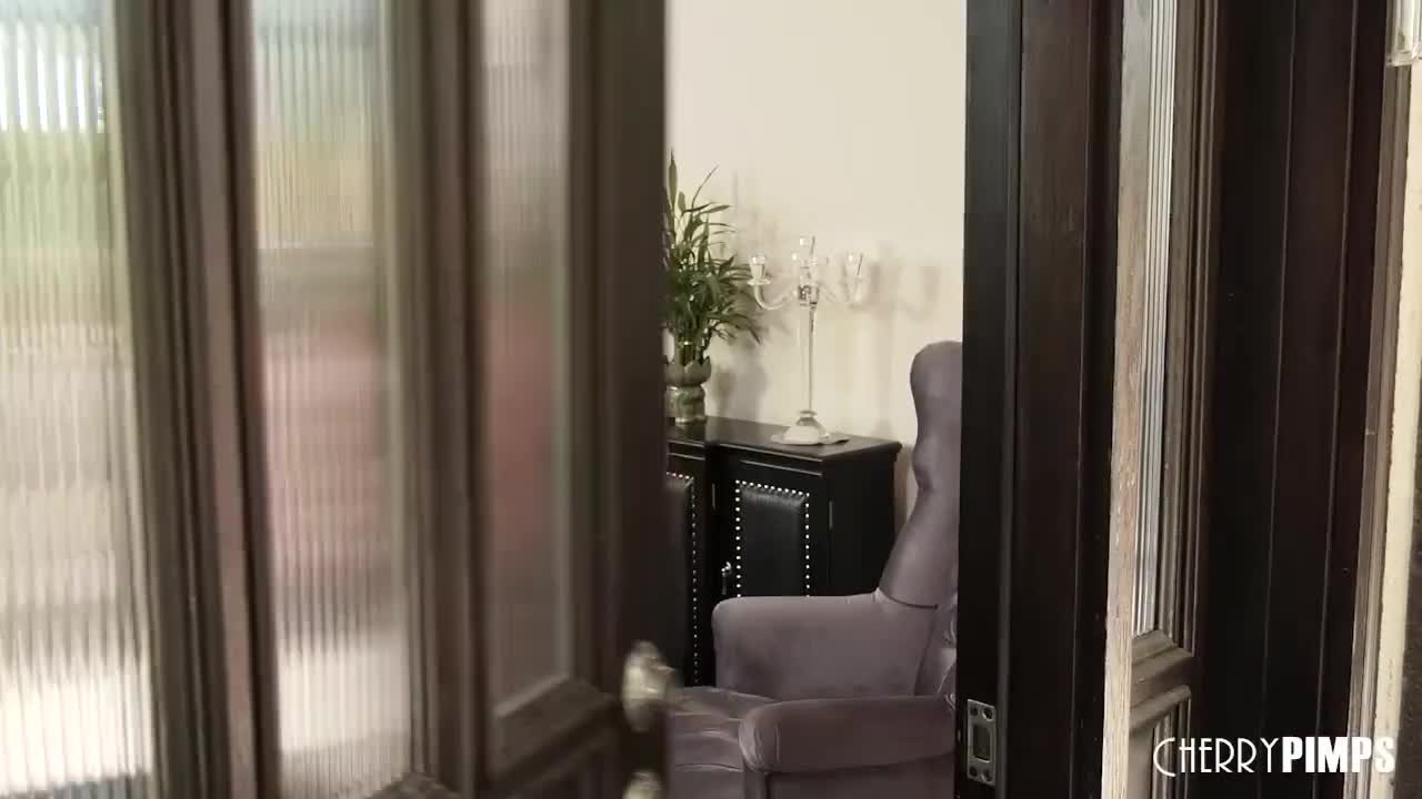 Watch Lonely MILF Cherie Deville pays pizza delivery guy with her fat pussy Full. Duration: 10:27 | ePornBabe.