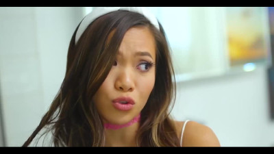 Stun Asian Vina Sky squirts in the face of her lesbian lover Destiny Cruz - girl-on-girl porn
