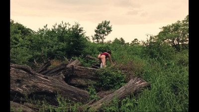 Bubbly teen sucking cock in forest