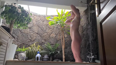 Amateur couple films sex video in the shower on a vacation