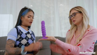 Reality Kings - horny lad join girls to show them what a real threesome is