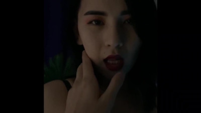 Inked hoe gets cunt stretched in POV