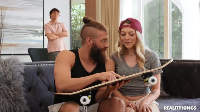 Cheating blonde can't resist skater's big dong