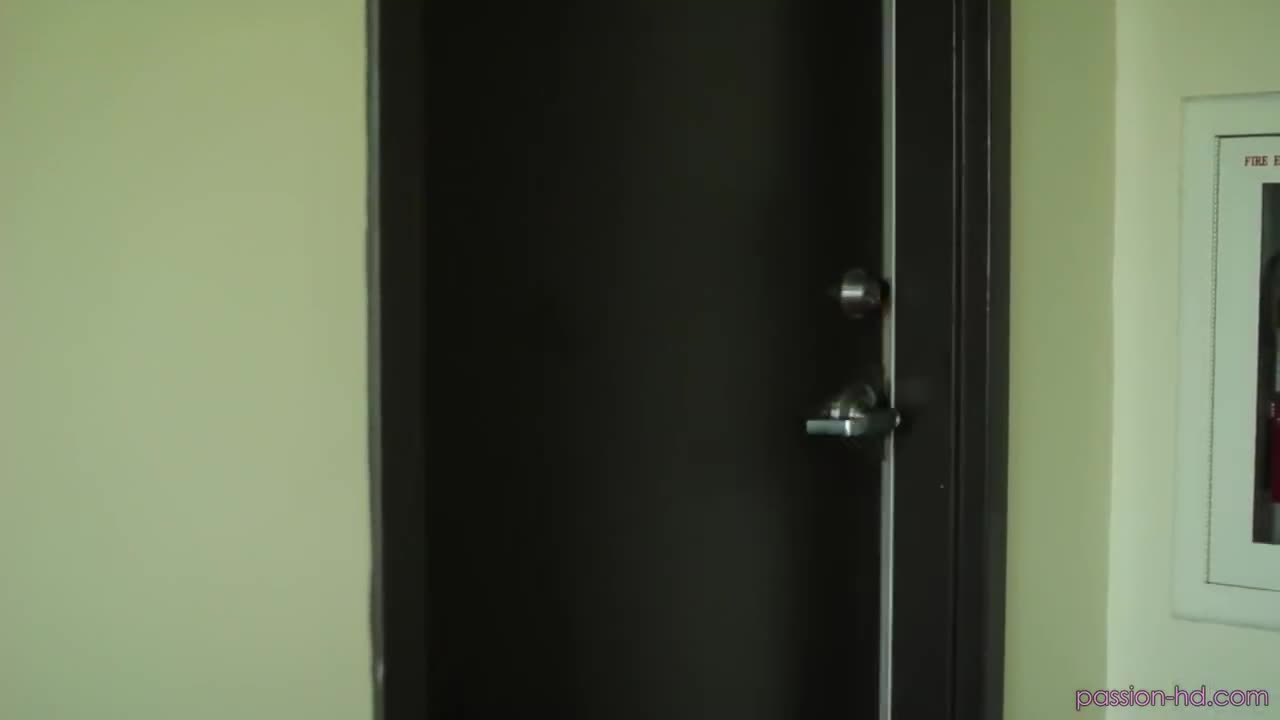 Watch Passionate Dillion Harper rewards a plumber with a perfect reverse ride Full. Duration: 07:57 | ePornBabe.