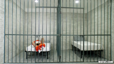 Correctional Officer has a special tool for hot-ass female inmate Elizabeth Jolie