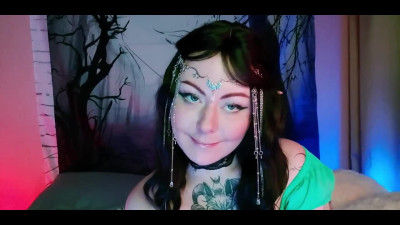 Forest Elf cosplay girl fucks her pussy-hole with BBC Dildos