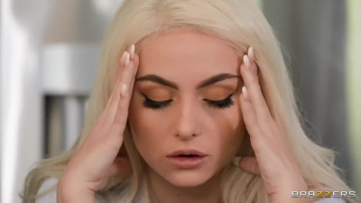 Blonde princess Aria Banks eats cum after kitchen-sex with her Crush