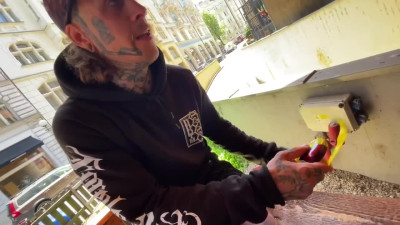 Three inked lesbians invited a guy to please him