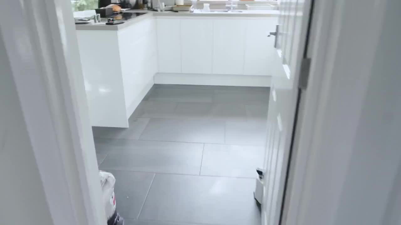Watch This chocolate fitness model plays with different toys Full. Duration: 07:29 | ePornBabe.