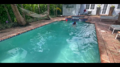 Redhead queen of BJ sucks in the Pool and fucks Outdoor