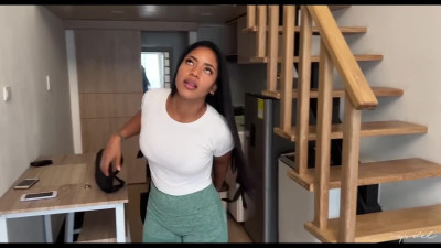 Rich latina invites the black stud for a creampie