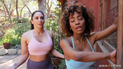 Lucky guy with big strong cock fucks busty ebony babes with squirt in threesome