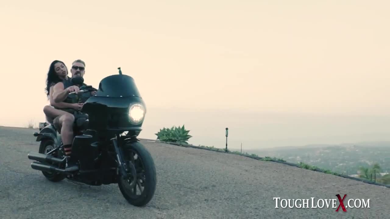 Watch Tough Biker licks and drills Vanessa's pussy Outdoor Full. Duration: 12:32 | ePornBabe.