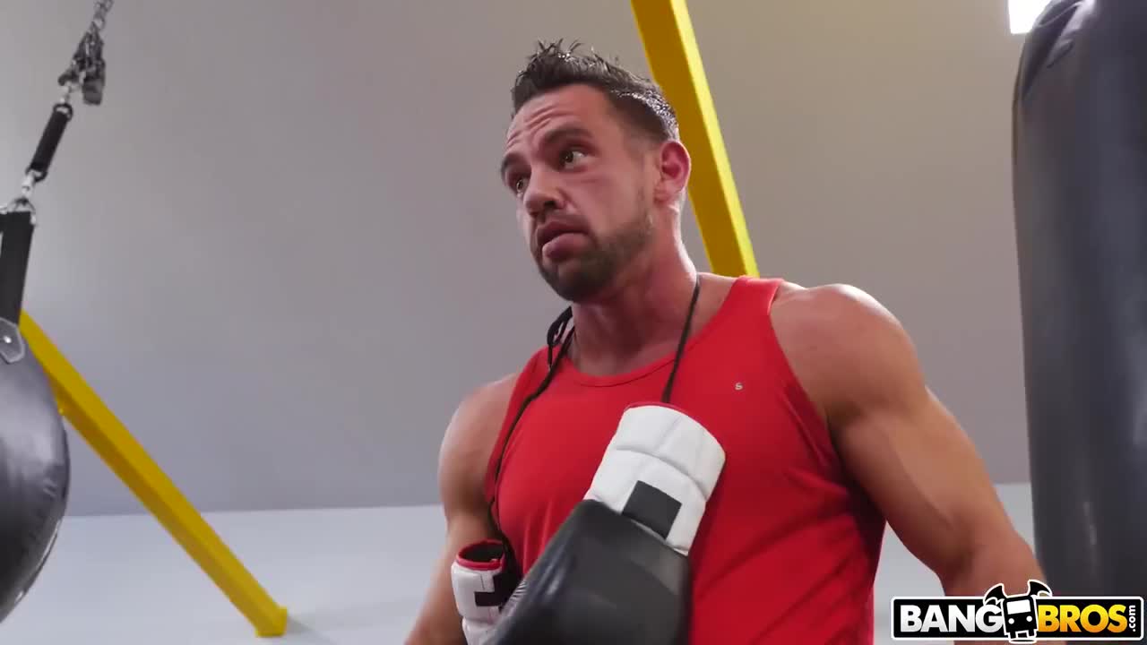 Watch Busty sport milf Nicole Aniston hooks up with a muscle gym instructor Full. Duration: 04:58 | ePornBabe.