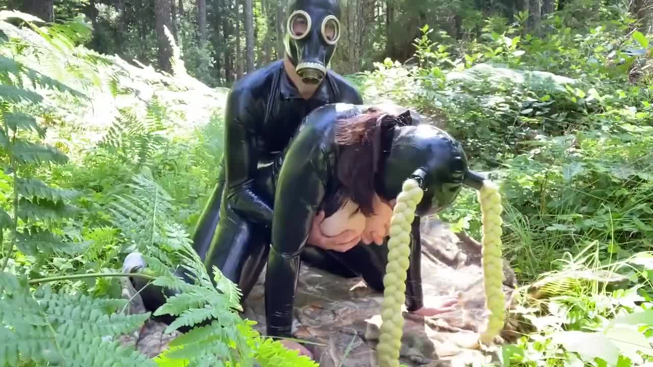 Watch Hardcore outdoor fuck in Latex costumes! - Real Amateur Full. Duration: 04:41 | ePornBabe.