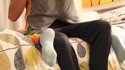 Submissive girl screams as BF Spanks her Tight Booty