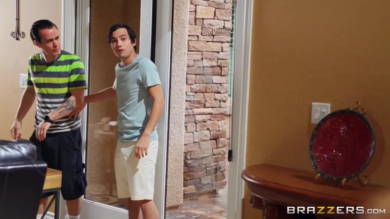 Watch Tricky Guy smashed mate's busty stepmom Joslyn James Full. Duration: 08:00 | ePornBabe.