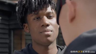 Curvy ebony dean punishes her bad student by her hungry milf cunt