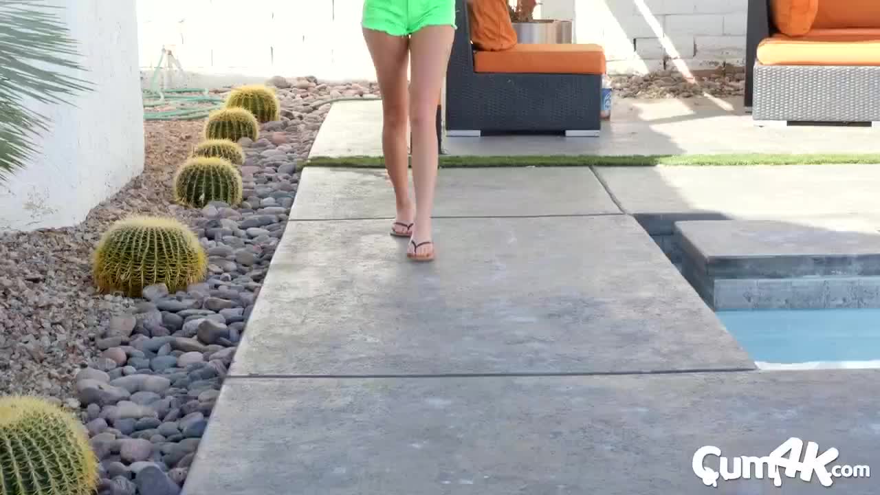 Watch Let's test how much sperm can Chloe's pussy handle Full. Duration: 10:02 | ePornBabe.