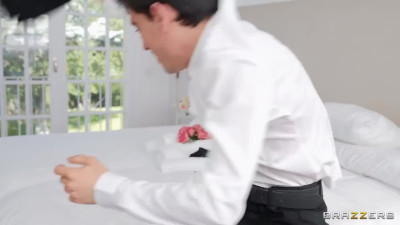 Latina stepmom fucked my husband after wedding