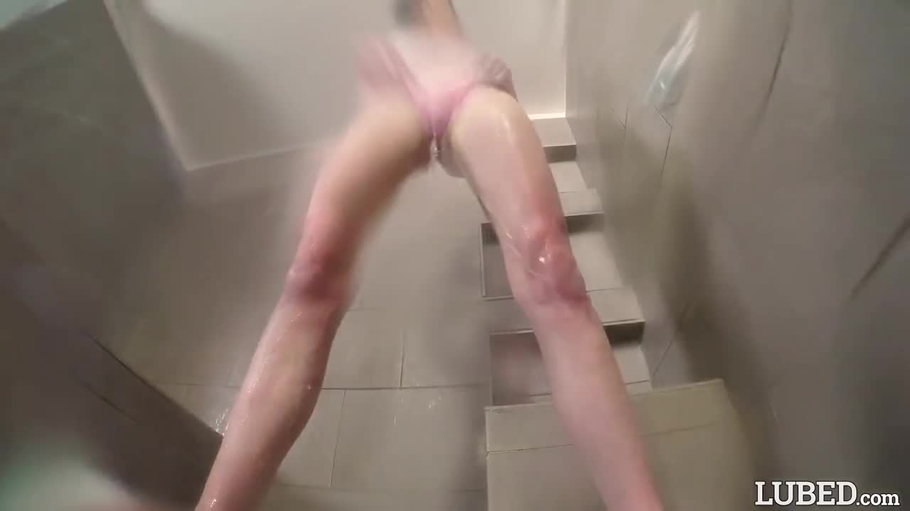 Watch Pale brunette enjoys fuck in the shower Full. Duration: 07:55 | ePornBabe.