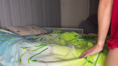 My stepsis works perfectly on my dick, making me cum