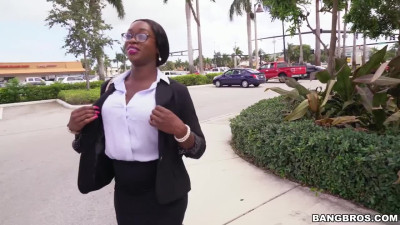 Ebony MILF is giving a blow to the white cock