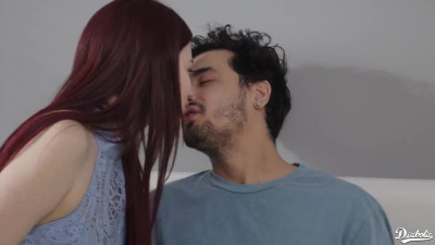 Sexy Brunette MILF Takes The Whole Load In Her Mouth After A Passionate Fuck With Her Lover