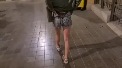 Spanish public butt flashing in the nighttime