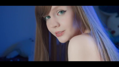 Beautiful teen takes a big cock and gets massive facial