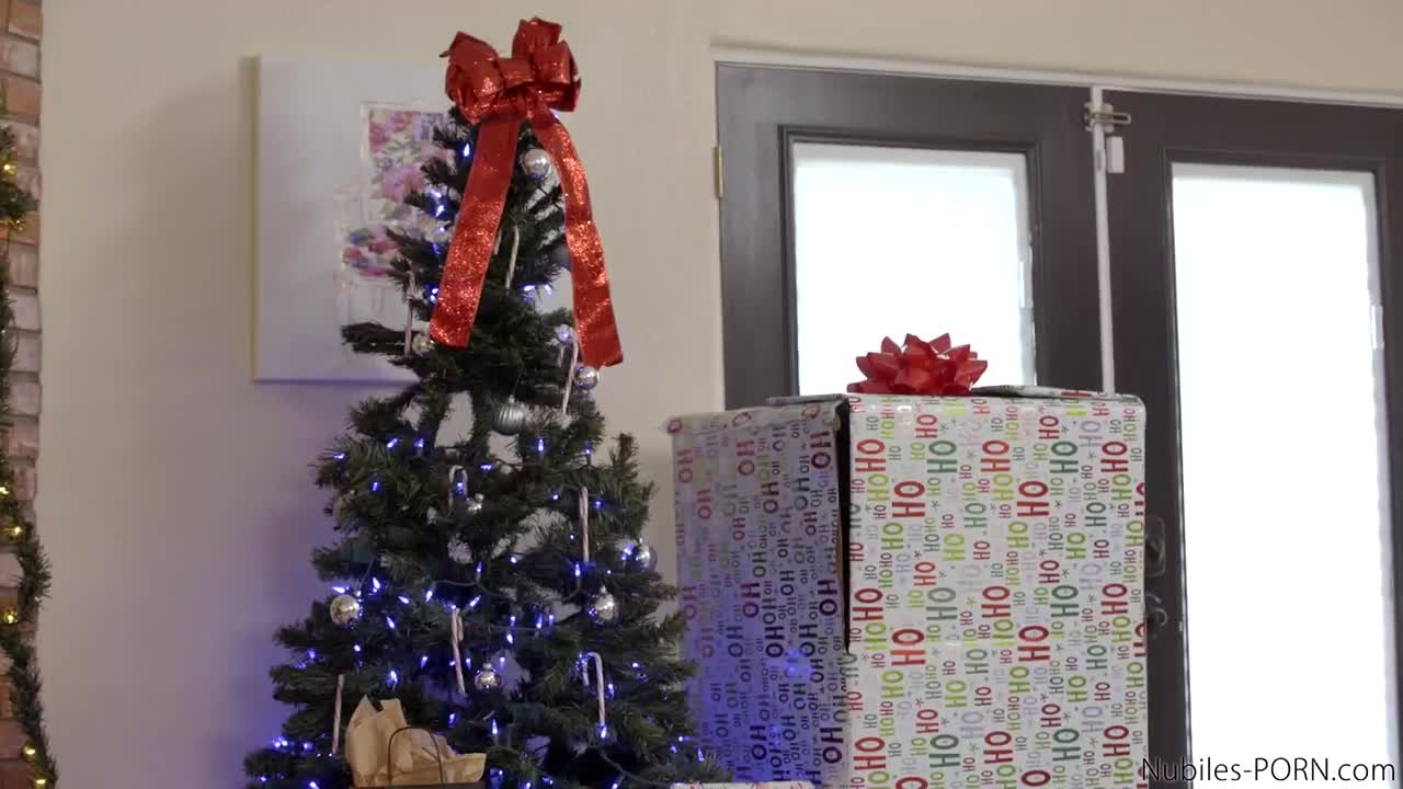 Watch Hot wife invites slut for Christmas 3some Full. Duration: 06:55 | ePornBabe.