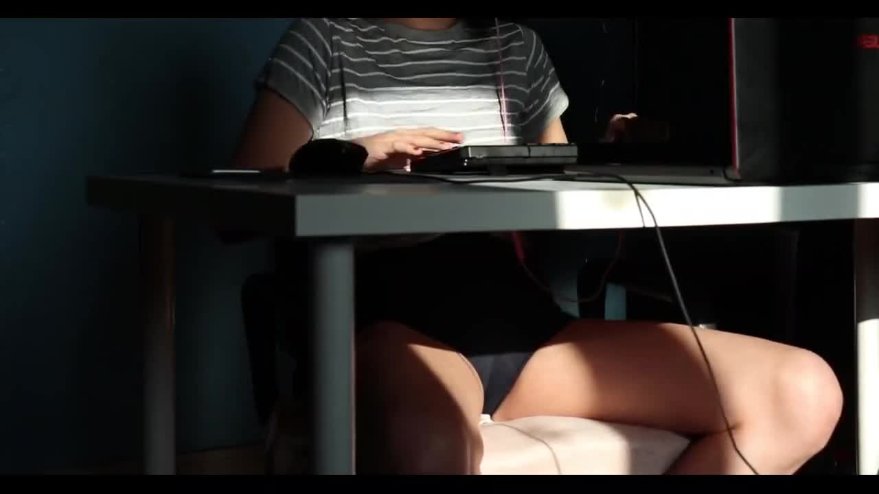 Watch Teenager gamer girl masturbates on camera for her fans Full. Duration: 17:40 | ePornBabe.