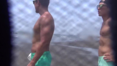 Japanese teen enjoys Vacation & fucks with Stranger from the beach