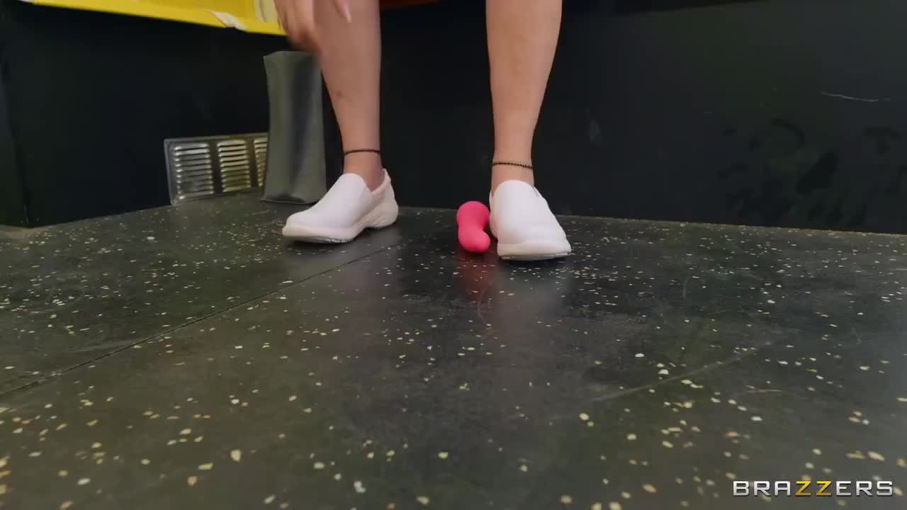 Watch Unbelievable fuck in the public transportation with cute blonde Full. Duration: 08:00 | ePornBabe.
