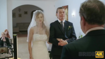 Wedding day cheating with a hung groom and a slutty young brunette