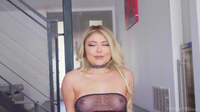 Slutty bitch Adria Rae shows her deepthroat craft