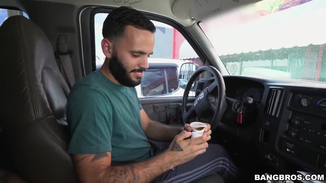 Watch Emotional Latina fucks stranger in a car Full. Duration: 04:58 | ePornBabe.