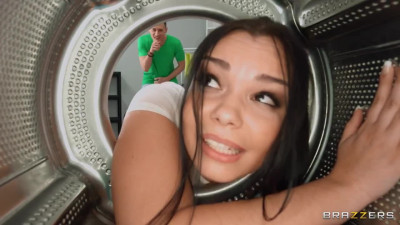 Husband fucks his wife's sister that stuck in the washing machine