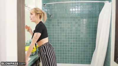 Sloppy blowjob from busty MILF