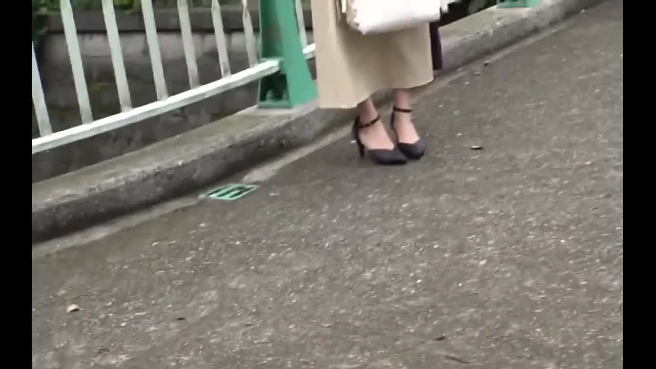 Watch Japanese cheating wife with juicy vagina Full. Duration: 19:26 | ePornBabe.
