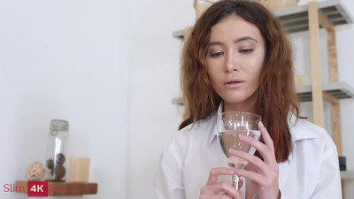 Sensual anal fuck for natural beauty instead of breakfast