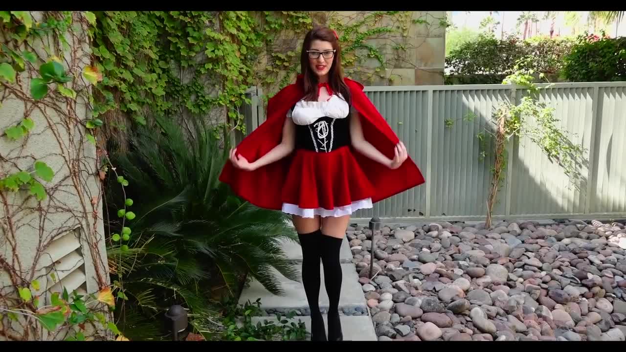 Watch Amber Hahn cosplays little red riding hood and enjoys a dildo Full. Duration: 10:21 | ePornBabe.