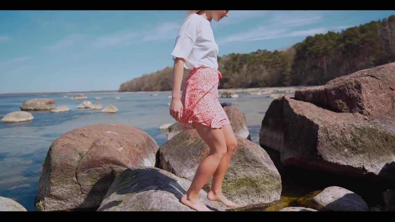 Watch Amateur outdoor pussy licking on beach Full. Duration: 03:26 | ePornBabe.