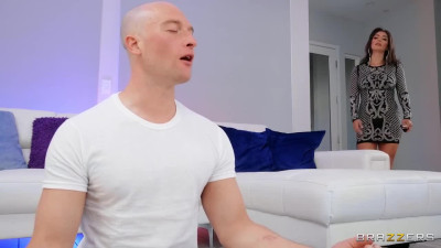 Curvy slut Tru Kait wants a big cock of bald guy